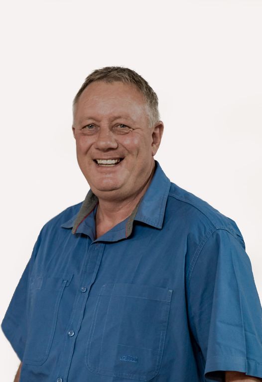  Henry Geldenhuys